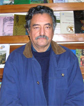En la penumbra del tiempo<br>Carlos Calderón Fajardo, escritor