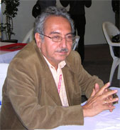 Editar en Chimbote <br> La labor editorial “loca, testaruda, apasionada” en un “pueblo surrealista y frívolo” Editar en Chimbote <br> La labor editorial “loca, testaruda, apasionada” en un “pueblo surrealista y frívolo”